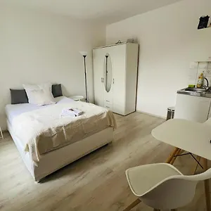 Apartment Miniapartment Mit Aussenliegendem Bad Dortmund